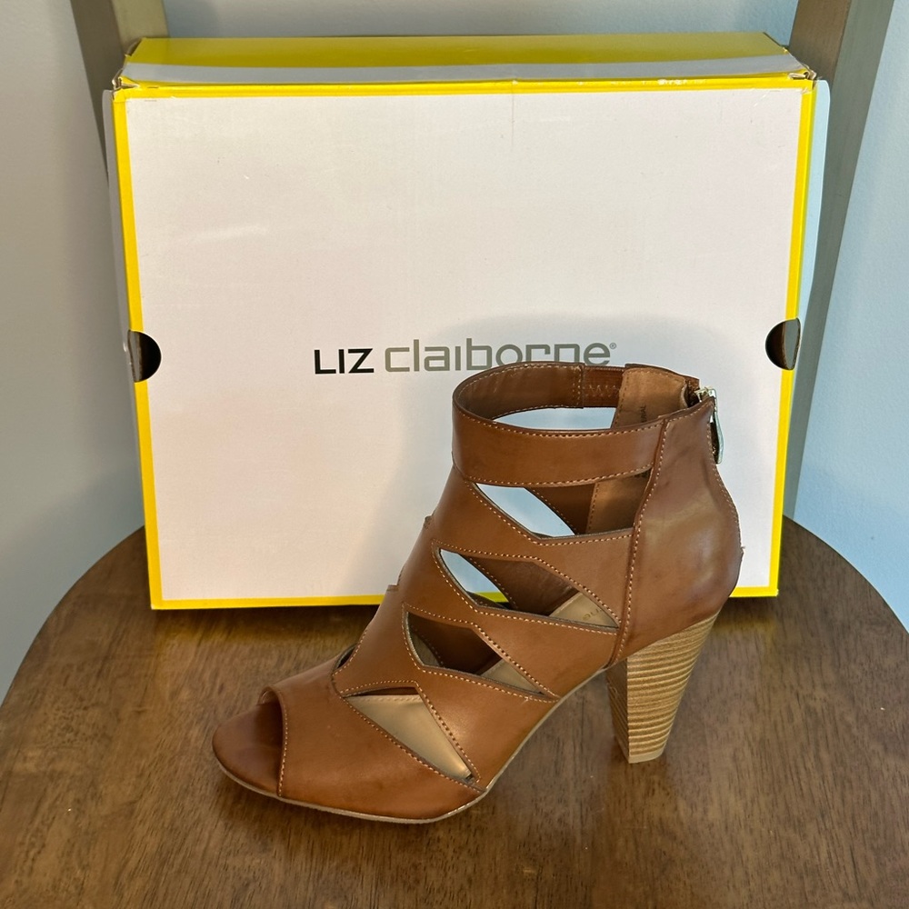 Liz Claiborne Chunky Heals